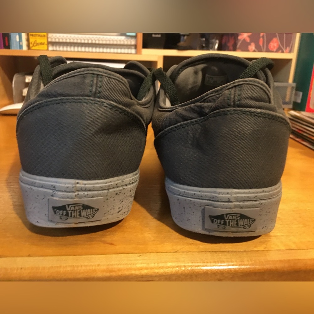 Vans Lightweight Ultra-cushion Shoes Mens size 11 Green EUC